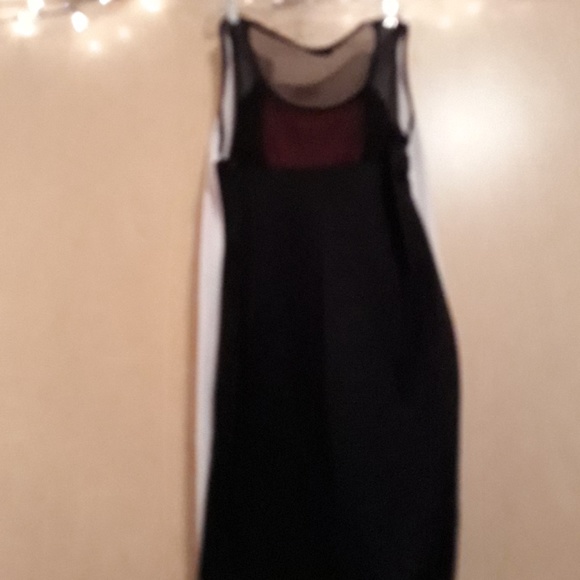 Dress - Picture 2 of 3